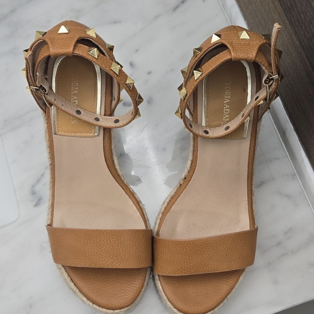 Brown Leather Women's Sandals - Picture 6 of 6
